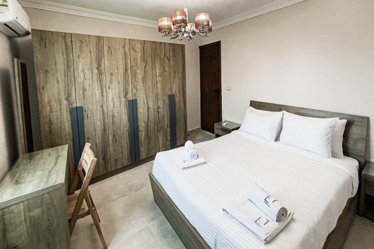 Others 4, Xuru Stays I Elegant & Modern 3 BDR Apt. @ Heliopolis, Heliopolis