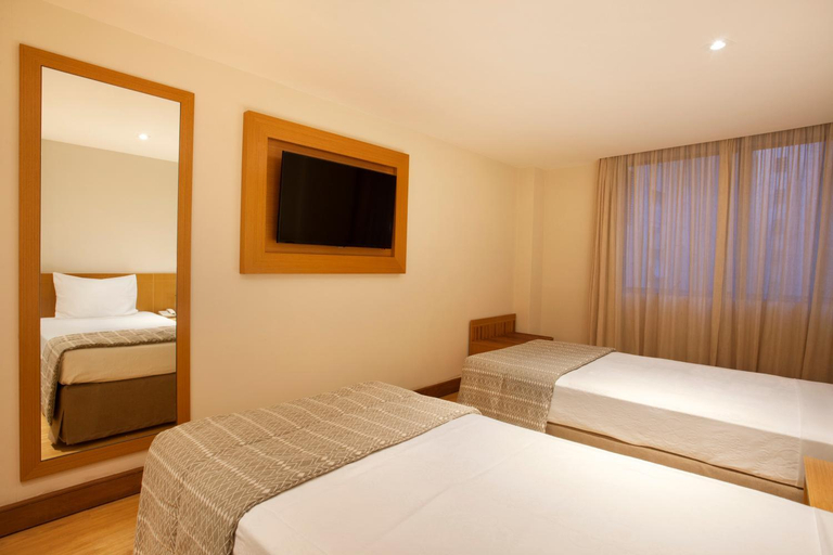 Bedroom 3, Windsor Palace Copacabana, Rio de Janeiro