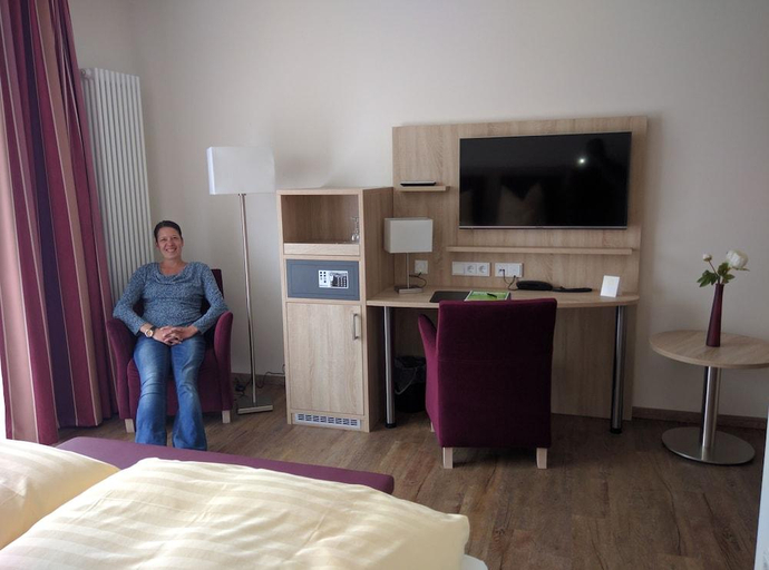 Bedroom 2, Hotel Zur Borke, Märkischer Kreis