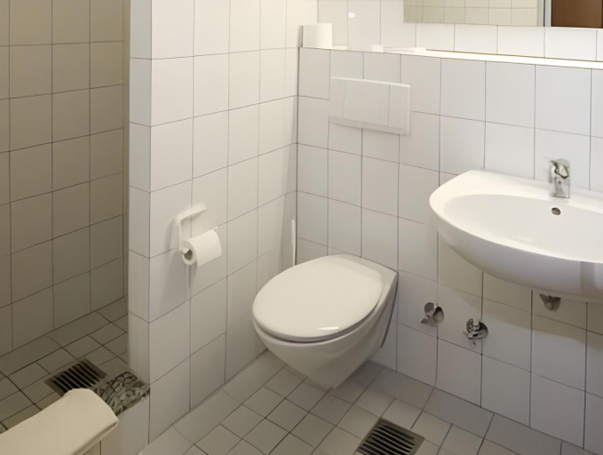Bathroom 2, Sportpark Hugstetten, Breisgau-Hochschwarzwald