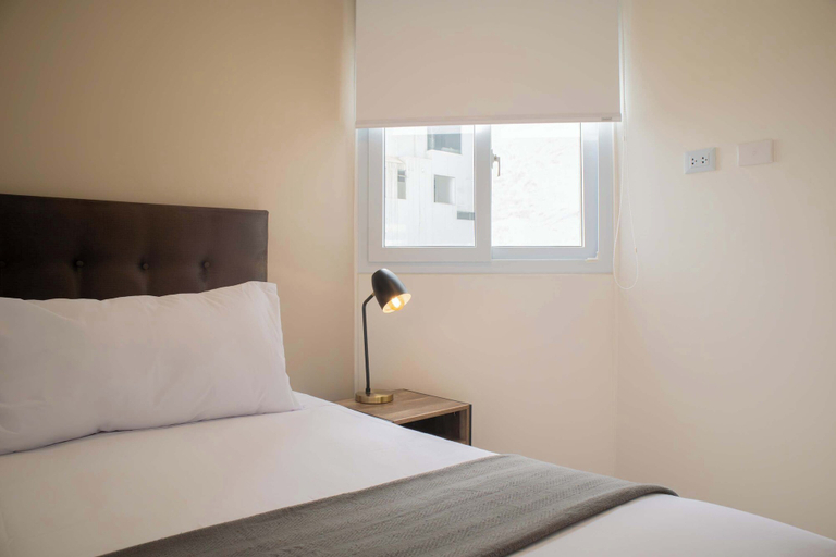 Room 3, w Trendy 2BR Apartment w Pool in Barranco, Lima