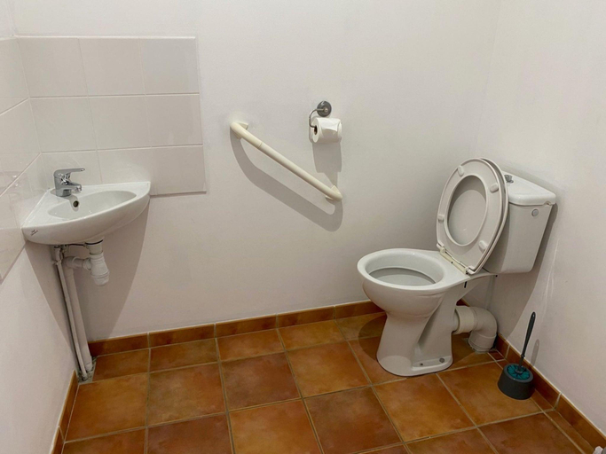 Bathroom 4, Villa in France with Private Pool Garden, Charente