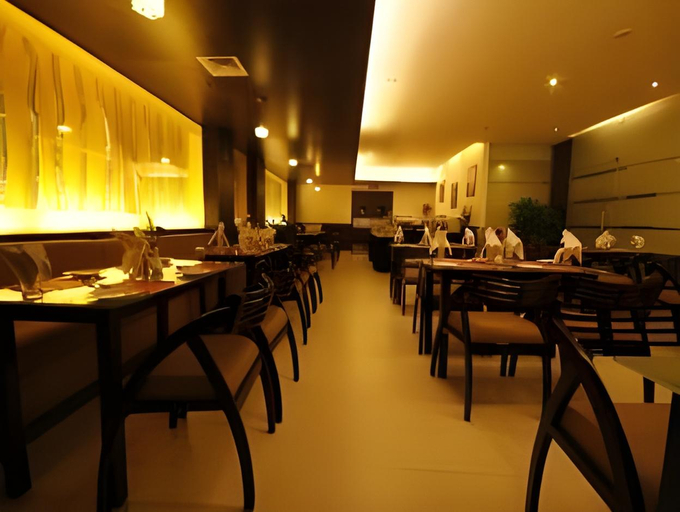 Food & Drinks 5, Octave Hotel - Double Road                                                                      , Bangalore