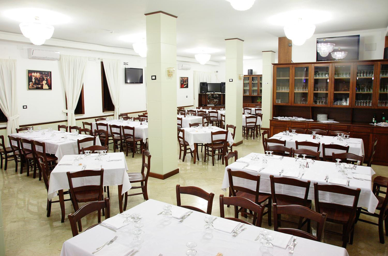 Food & Drinks 2, Hotel Insonnia, Salerno