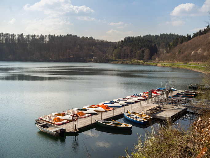 Others 4, Eifel Lakeside Family Escape, Vulkaneifel