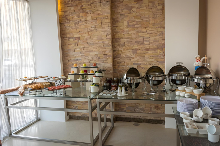 Food & Drinks 5, Al Muhaidb Residence Al Malaz 7 - Economic, Riyadh