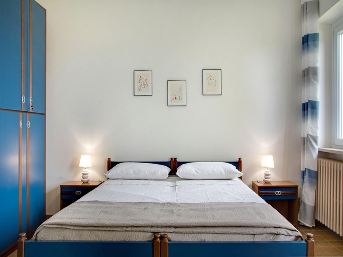 Bedroom 2, Apartment in Casale with Panoramic Vineyard Views, Asti