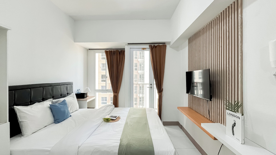 Bedroom, Comfort Studio At Tokyo Riverside Pik 2 Apartment, Tangerang