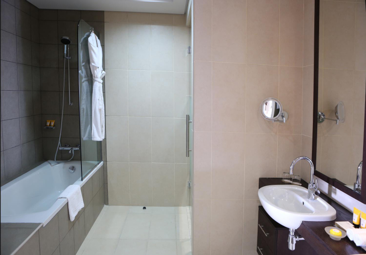 Bathroom 5, Rixos The Palm Hotel & Suites – Ultra All Inclusive, Dubai