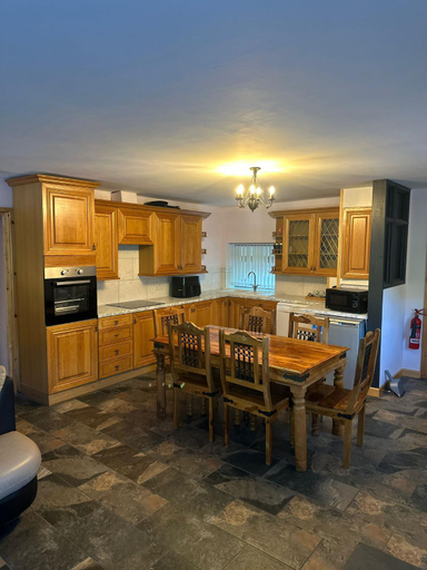 Others 5, The Falcon Inn Retreat, Rhondda, Cynon, Taff