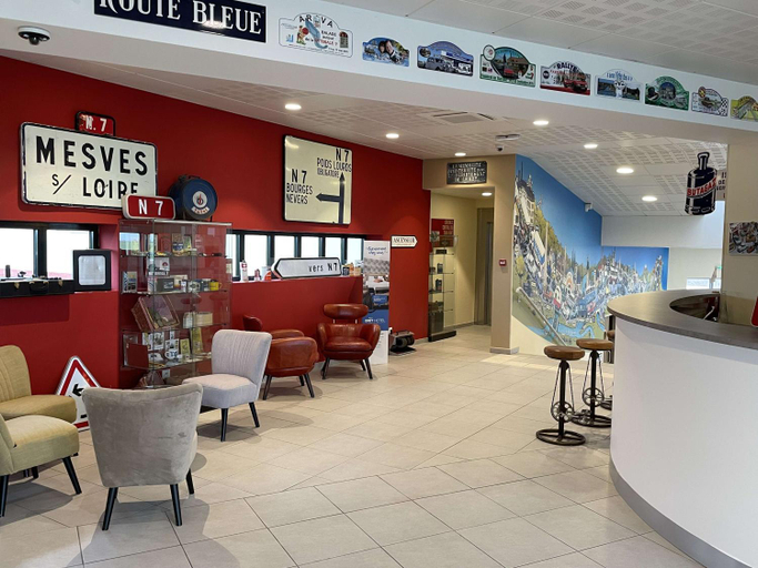 Public Area 2, BRIT HOTEL MONTARGIS - LE RELAIS DU MIEL, Loiret