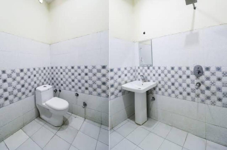 Others 3, hotel mayur, Kurukshetra