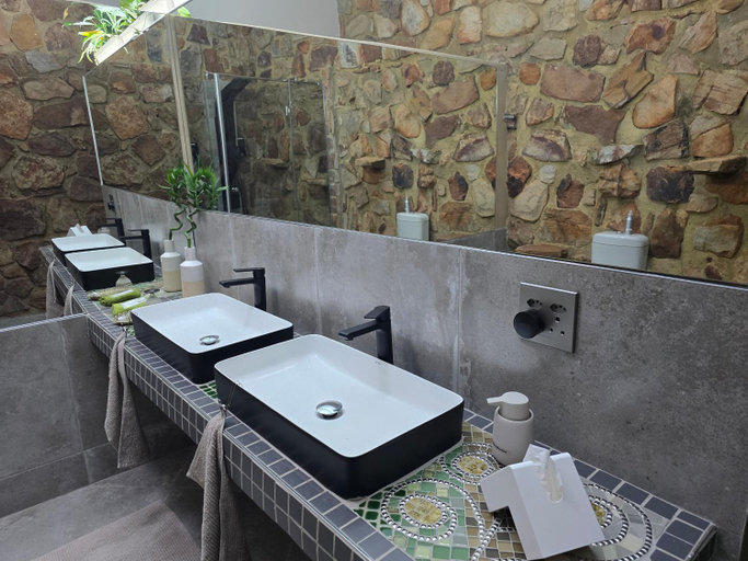 Bathroom 3, Bronberg Bastion, City of Tshwane