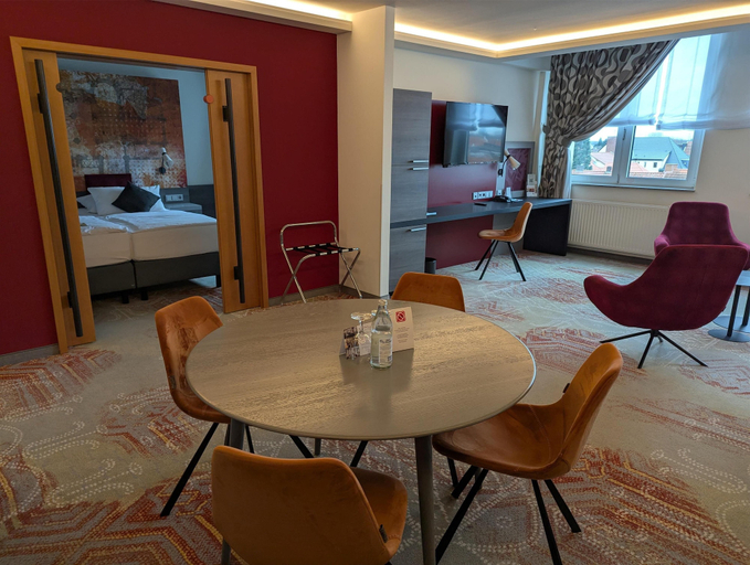 Dining Room 4
