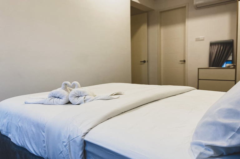 Bedroom 2, The Reizz Residence by Emily in Town, Gombak