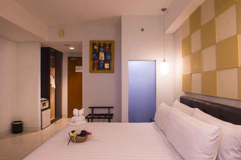 Bedroom 3, Aston Ketapang City Hotel, Ketapang