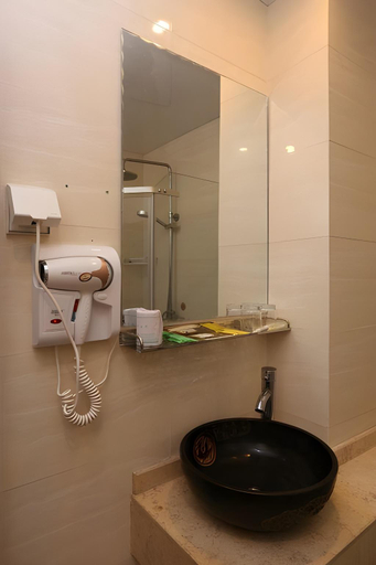 Bathroom 4, Chengdu Holly Hostel, Chengdu