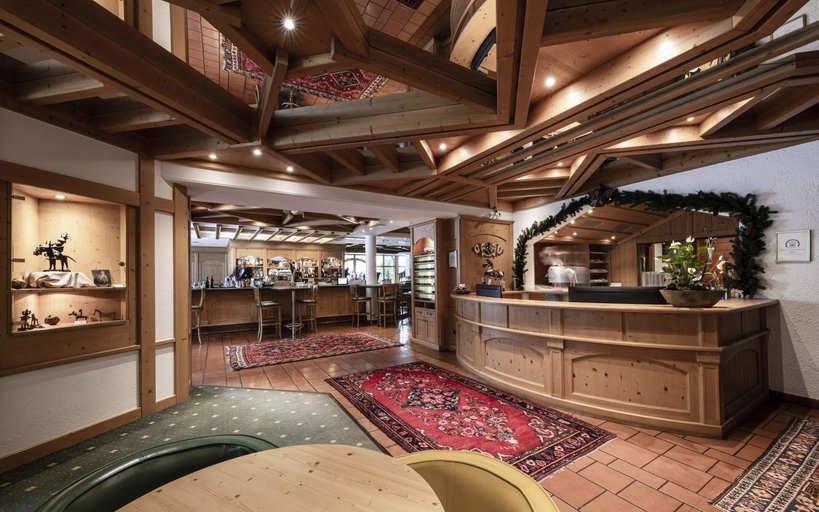 Public Area, Ferien & Wellnesshotel Windschar, Bolzano