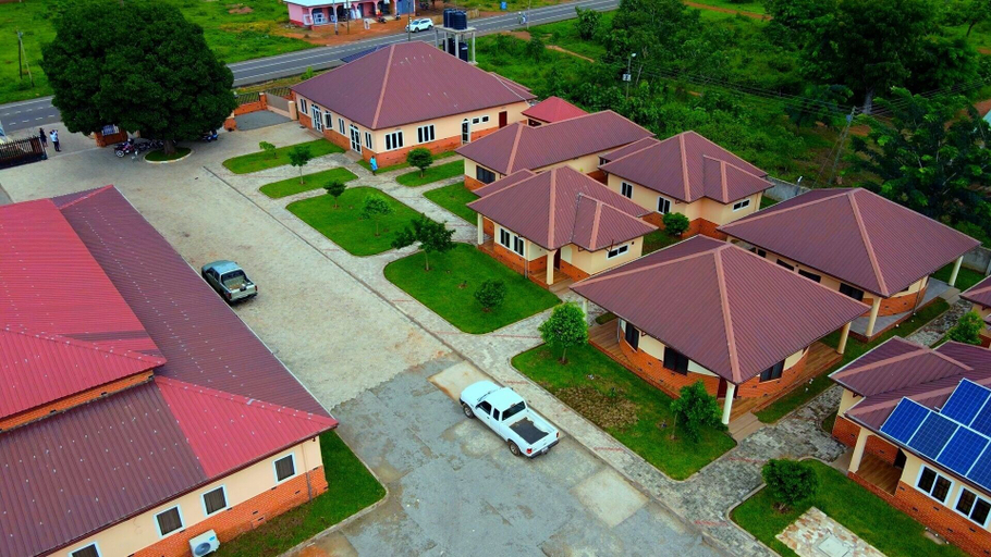 Exterior & Views 5, BowMarie Resort, East Gonja