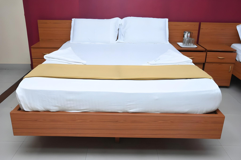 Bedroom 2, Hotel Surya Residency, Bangalore