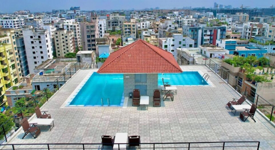 Sport & Beauty, 375 sqft 3 cozy Studio with Pool & Gym, Dhaka
