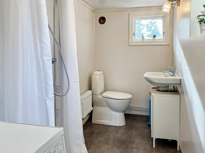 Bathroom, person holiday home in HOGSBY-By Traum, Högsby