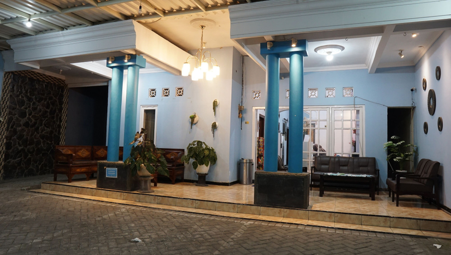 Exterior & Views 2, Jazz Room Kampung Inggris Syariah, Kediri