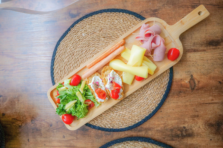 Food & Drinks 5, Vayas Residences Legacy, Thessaly