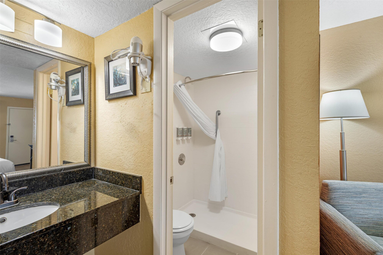 Bathroom 4, Best Western Space Shuttle Inn, Brevard