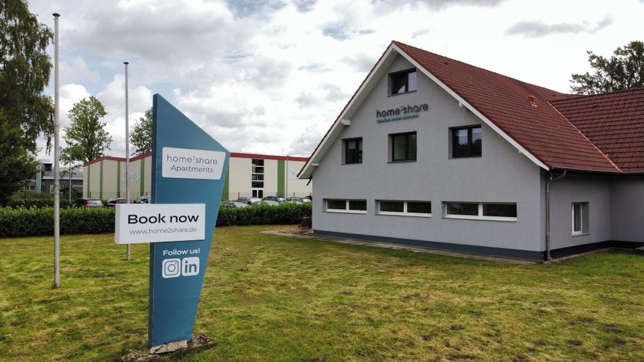 Exterior & Views 2, Schöne Apartments in Lohne I home2share, Vechta