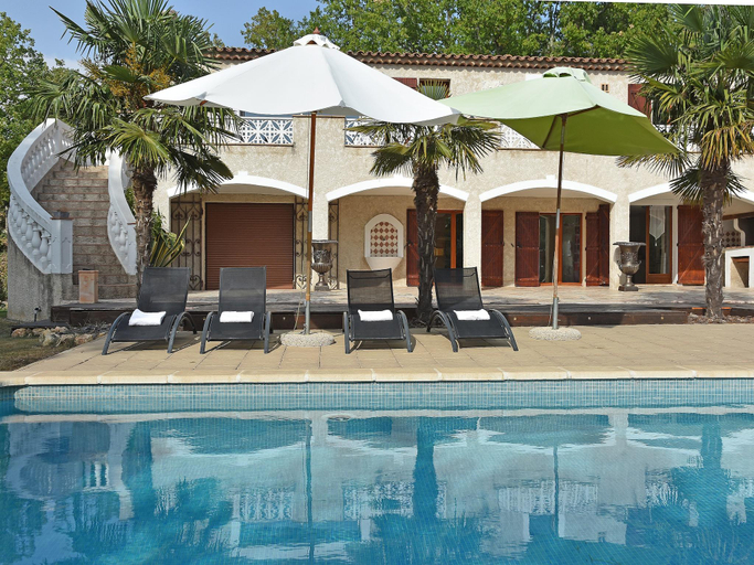 Sport & Beauty 2, Villa in Saint-Paul with Private Pool, Var