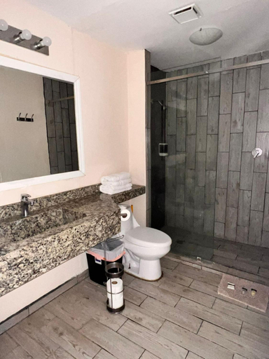 Others 5, Los Vientos Hotel, Ensenada