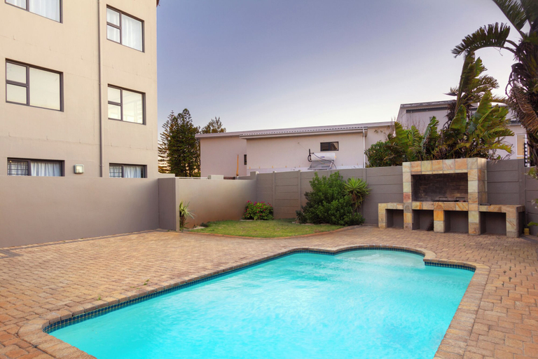 Others 4, Sandy Bay 12B, City of Cape Town