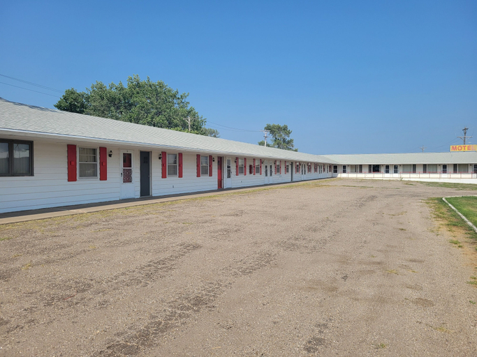 Exterior & Views 2, Amaris Inn, Spink