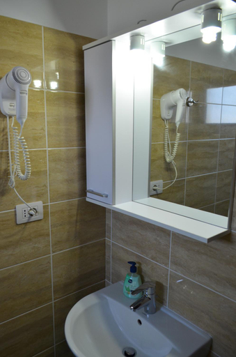 Bathroom 2, Roman Costinesti, Costinesti