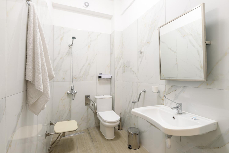 Bathroom 4, Philippos Residences, Central Macedonia