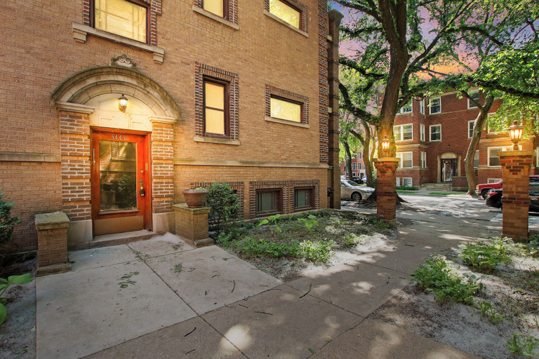 Exterior & Views 4, Bright 1BR - Woodlawn 1E, Cook