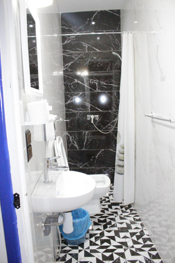 Bathroom 3, El Boussouni Hostel, Marrakech