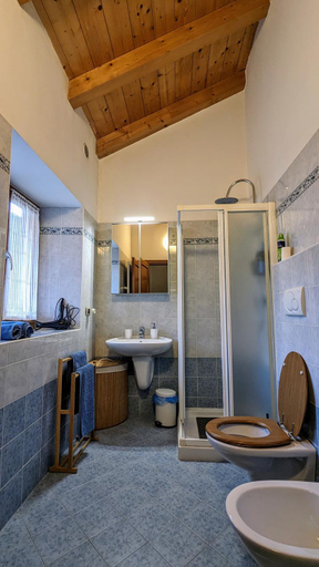 Bathroom, Maso Dau, Trento