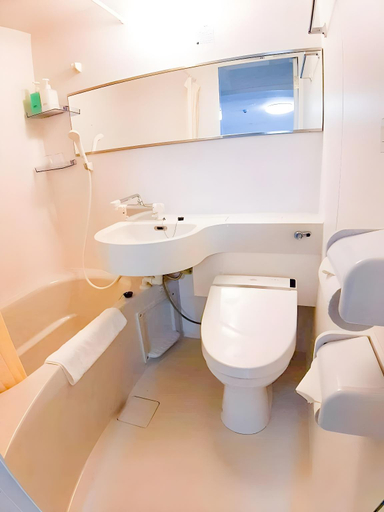 Bathroom 4, Chang Tee Hotel Ikebukuro, Toshima