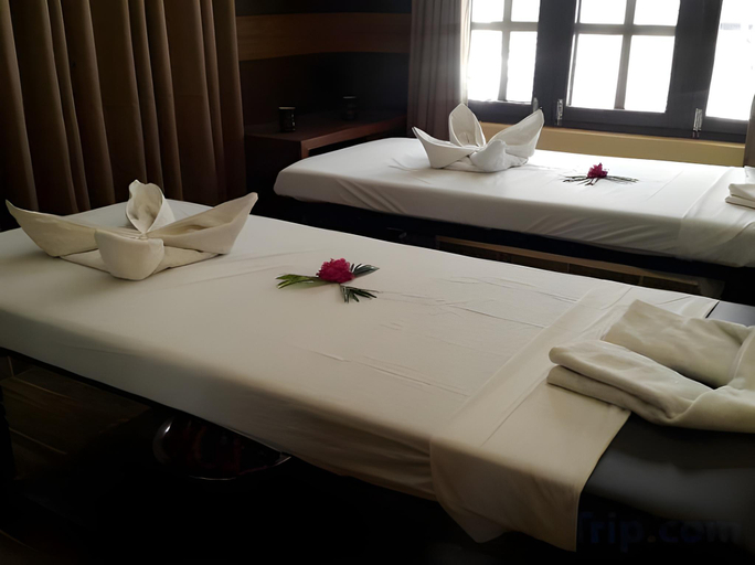 Bedroom 2, Hotel Middle Path & Spa, Gandaki