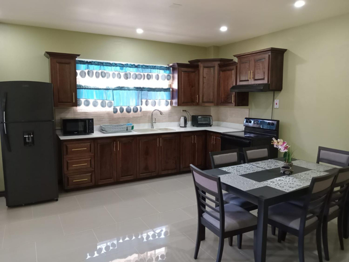 Others 2, Diamond Cut Villa and Suites
