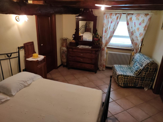 Bedroom 2, Agriturismo Alpi, Alessandria