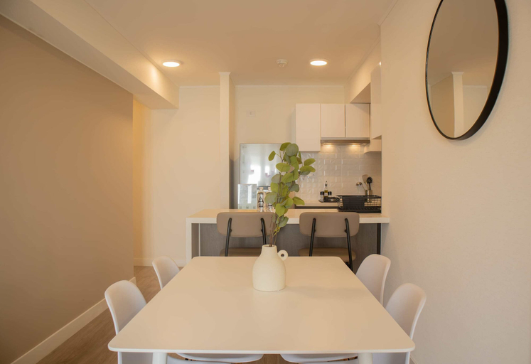 Room 2, w Trendy 2BR Apartment w Pool in Barranco, Lima