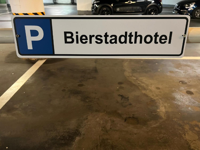 Others 3, Bierstadt-Hotel, Northeim