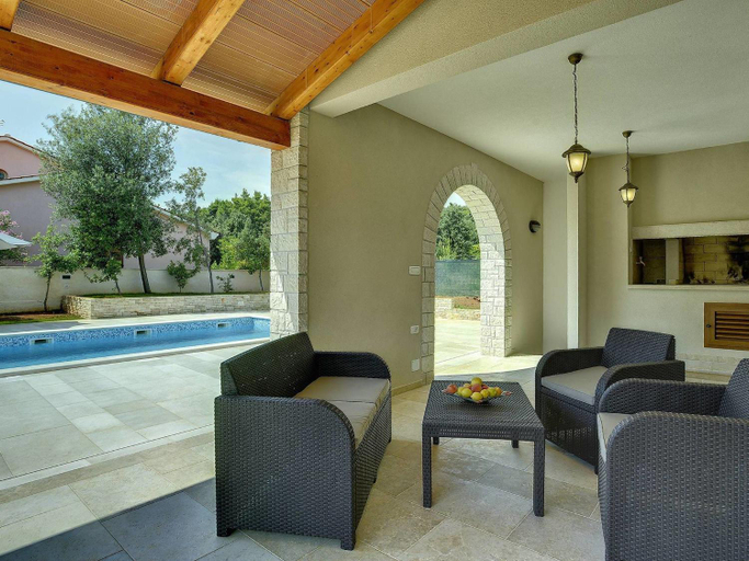 Sport & Beauty 2, Villa with pool in the south of Istria, Medulin