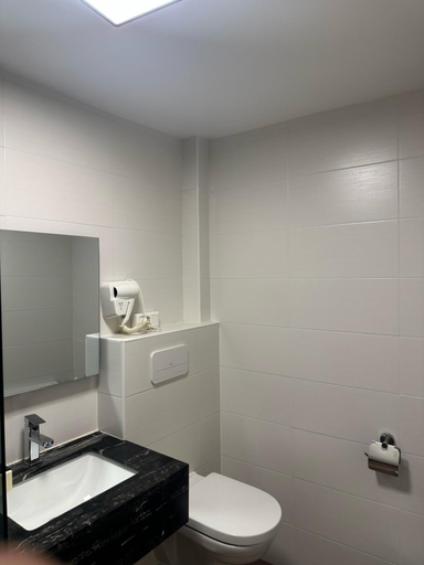 Bathroom 3, Hotel white swan, Grevenmacher