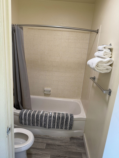 Bedroom 2, Down Towner Inn, Idaho