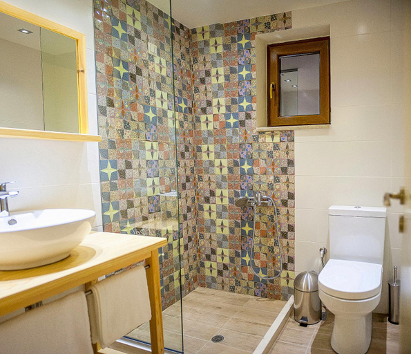 Bathroom 3, Arktos Hotel, Epirus