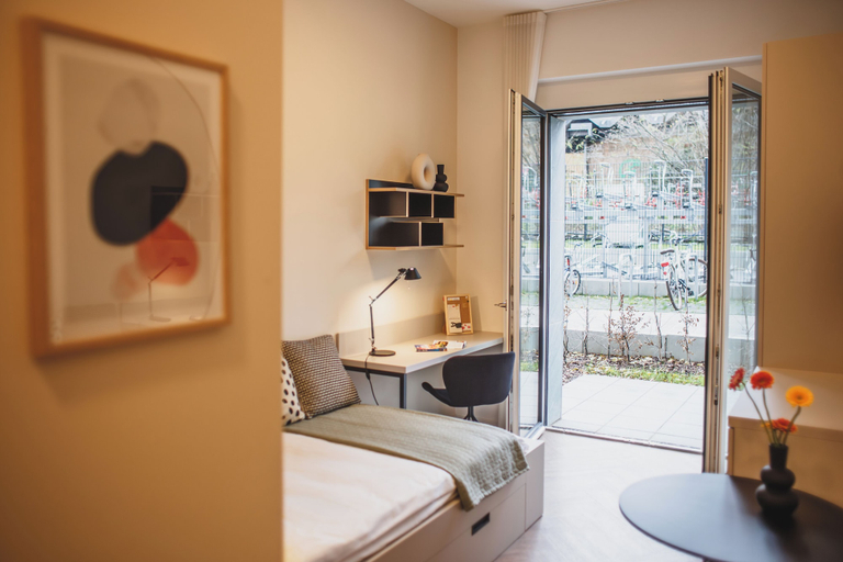 Bedroom 4, The Circus Living, Berlin